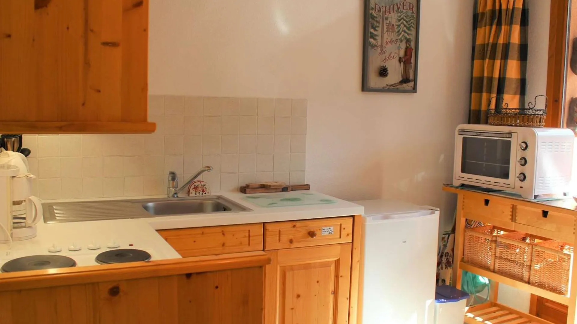 Apartment Appartement Cosy A Vars Les Claux, 3 Pieces, Balcon, Proche Pistes Et Commerces, 6 Couchages - Fr-1-330B-193